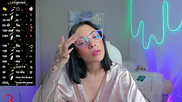 barbie scoth  online show from 11/08/25, 09:29