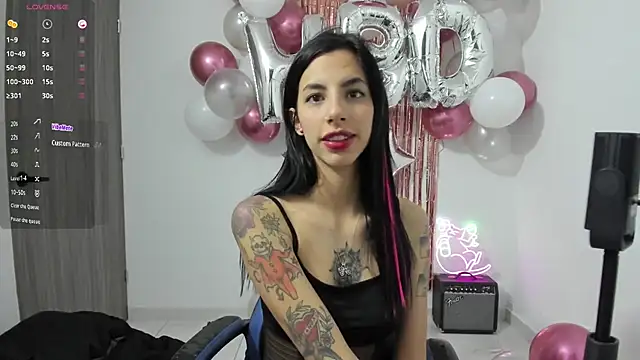 Snapshot of labrika_ chatting on 02/21/25, 12:06 labrika online show from 02/21/25, 12:06