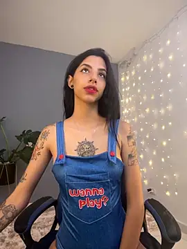 labrika  online show from 11/05/25, 02:53