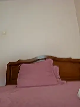 NathalieDream online show from 11/01/25, 10:31