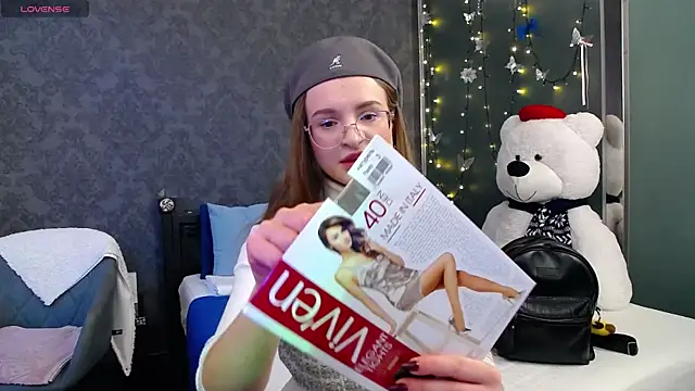 KateJonson online show from 11/10/25, 02:11