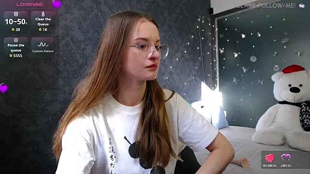 KateJonson online show from 04/07/26, 06:37