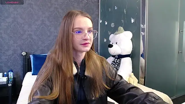 KateJonson online show from 03/18/26, 01:13