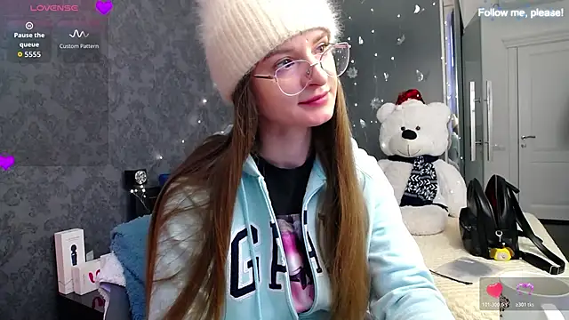 KateJonson online show from 01/12/26, 02:24