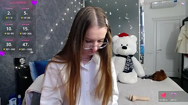 KateJonson online show from 03/31/26, 06:59