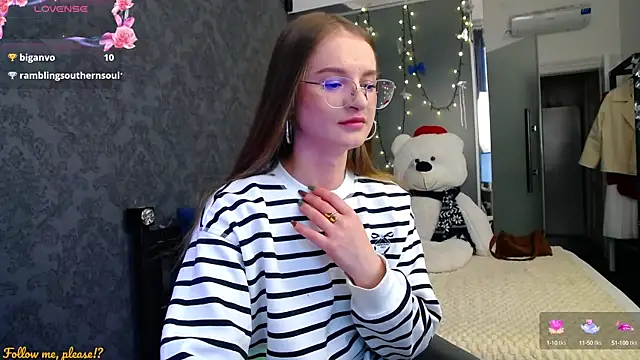 KateJonson online show from 10/06/25, 11:33