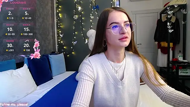 KateJonson online show from 11/13/25, 08:07