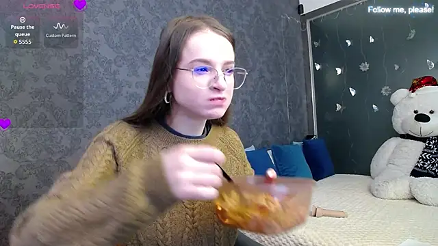 KateJonson online show from 01/08/26, 07:36