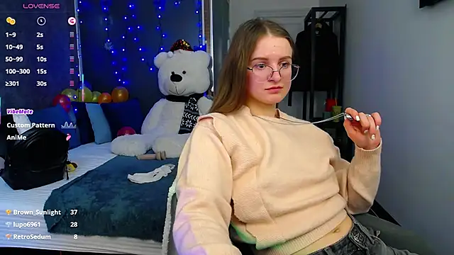 KateJonson online show from 03/19/25, 08:23