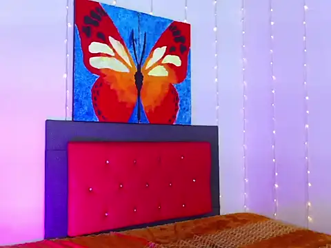 Snapshot of hairy21dick chatting on 02/27/26, 12:44 hairy21dick online show from 02/27/26, 12:44