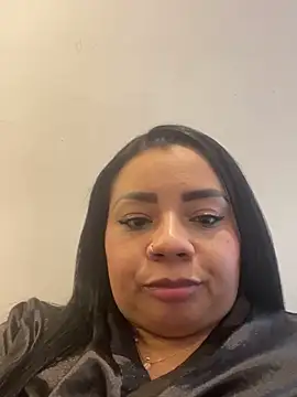 Snapshot of MelanyShayk chatting on 02/26/25, 05:31 MelanyShayk online show from 02/26/25, 05:31