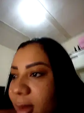 Snapshot of MelanyShayk chatting on 03/10/25, 05:29 MelanyShayk online show from 03/10/25, 05:29