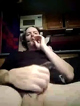 Snapshot of truckerlove69 chatting on 01/08/25, 03:19 truckerlove69 online show from 01/08/25, 03:19