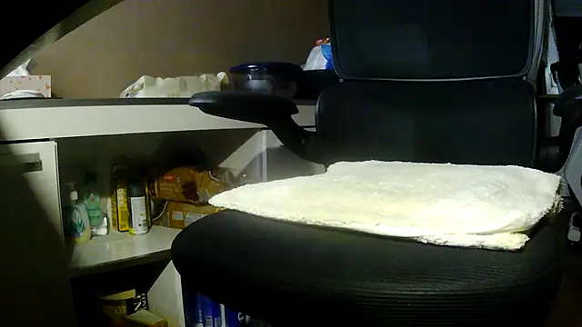 suedel65 online show from 04/10/26, 02:40