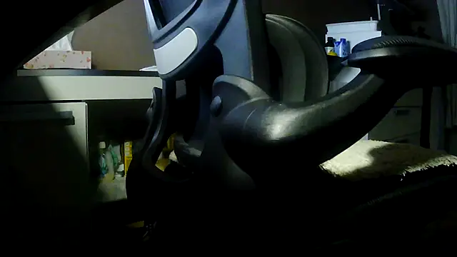 suedel65 online show from 04/05/26, 03:35