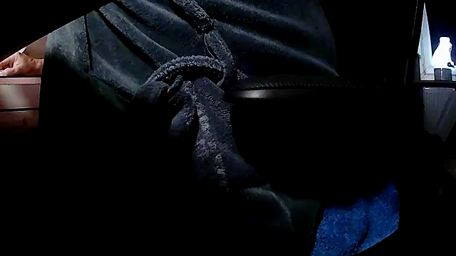 suedel65 online show from 12/05/25, 03:05