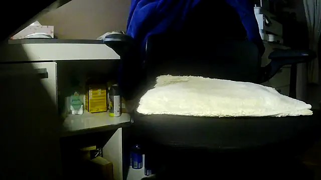 suedel65 online show from 04/15/26, 02:50