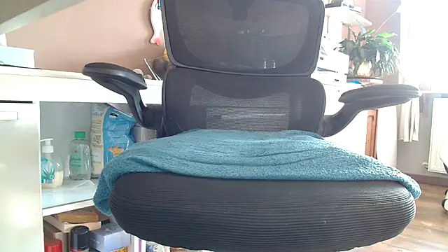 suedel65 online show from 11/04/25, 12:31