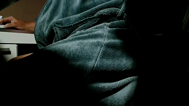 suedel65 online show from 09/24/25, 03:24