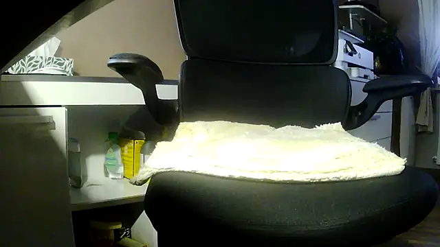 suedel65 online show from 03/16/26, 05:44