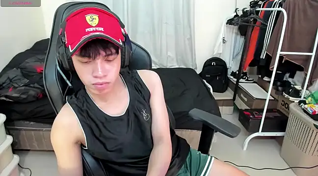 Lightjt04 online show from 03/14/25, 01:02