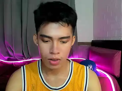 Lightjt04 online show from 10/17/25, 05:26