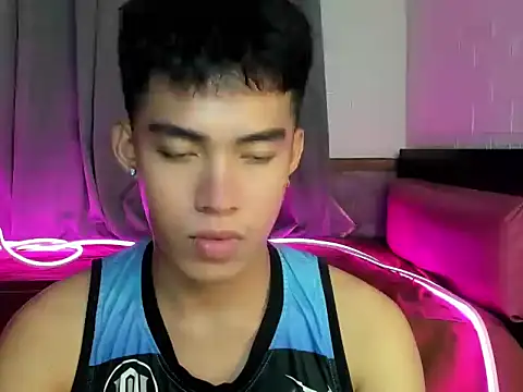 Lightjt04 online show from 10/15/25, 05:21