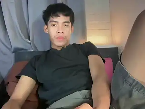 Lightjt04 online show from 04/19/26, 02:40