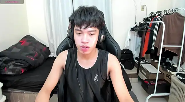 Lightjt04 online show from 03/14/25, 02:20