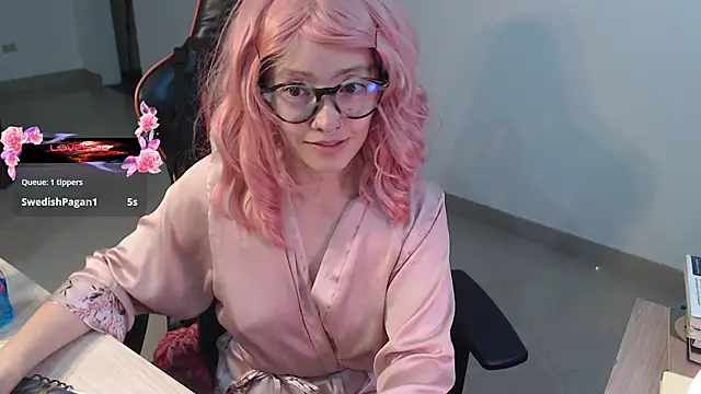 pink-2022 online show from 06/20/26, 06:46