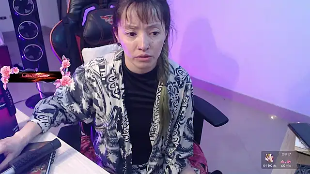 Snapshot of pink-2022 chatting on 06/08/26, 07:36 pink-2022 online show from 06/08/26, 07:36