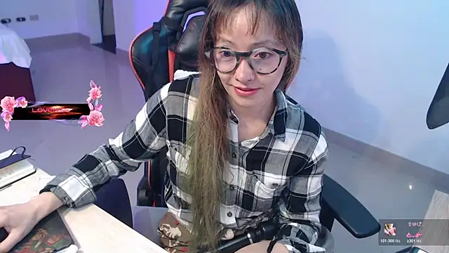 Snapshot of pink-2022 chatting on 06/04/26, 03:28 pink-2022 online show from 06/04/26, 03:28