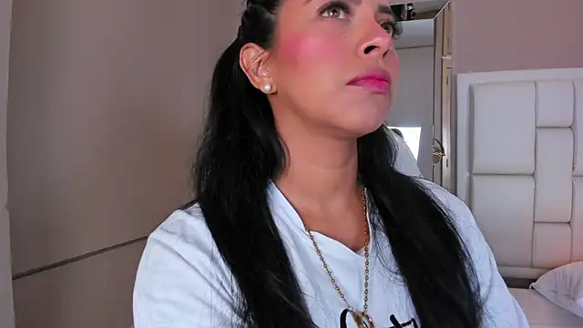  BunnyNaugthy online show from 11/08/25, 12:09