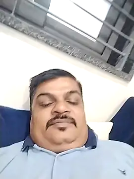 Desi Londa 143 online show from 05/10/26, 07:01