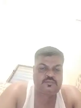 Snapshot of Desi_Londa_143 chatting on 06/19/26, 12:16 Desi Londa 143 online show from 06/19/26, 12:16