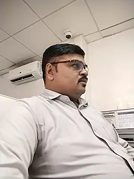 Desi Londa 143 online show from 10/01/25, 04:28