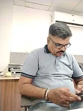 Desi Londa 143 online show from 05/16/26, 10:36