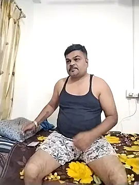 Desi Londa 143 online show from 12/18/25, 06:23