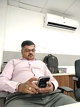 Desi Londa 143 online show from 02/26/26, 06:02