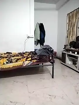 Desi Londa 143 online show from 04/08/26, 12:34