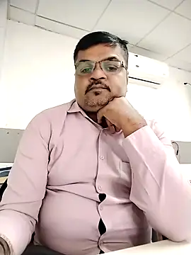 Desi Londa 143 online show from 12/17/25, 05:01