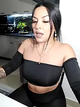 hot-babygirl online show from 11/21/25, 07:35