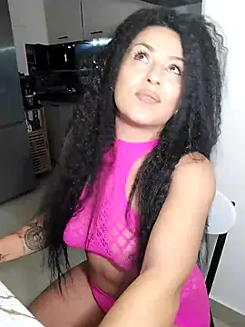 Snapshot of hot-babygirl chatting on 06/30/26, 08:09 hot-babygirl online show from 06/30/26, 08:09