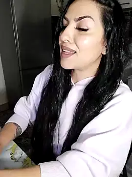 Snapshot of hot-babygirl chatting on 02/18/25, 08:25 hot-babygirl online show from 02/18/25, 08:25