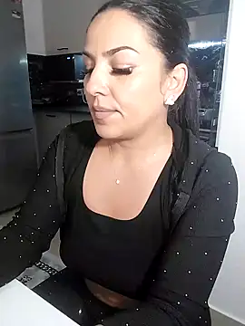 hot-babygirl online show from 10/23/25, 07:23