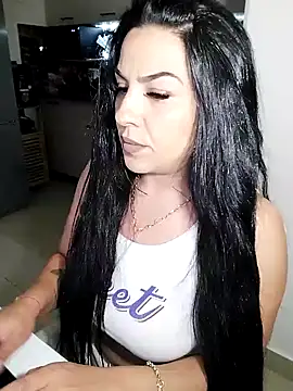 hot-babygirl online show from 04/13/26, 06:12