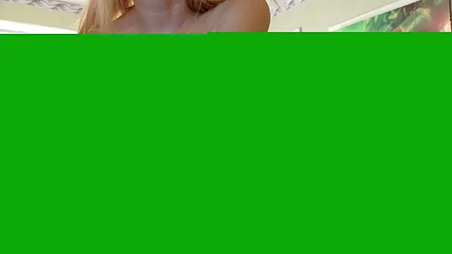 Snapshot of HotLana69 chatting on 09/17/25, 11:12 HotLana69 online show from 09/17/25, 11:12