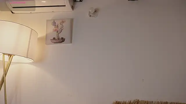 Snapshot of bunnycuteshy chatting on 05/12/26, 12:55 bunnycuteshy online show from 05/12/26, 12:55