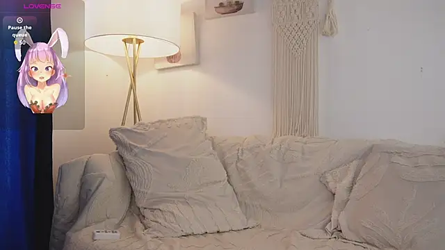 bunnycuteshy online show from 12/18/25, 12:53