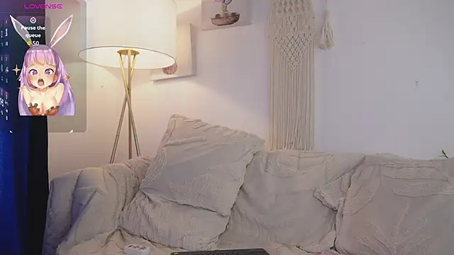 bunnycuteshy online show from 12/17/25, 02:00